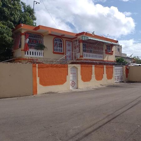 Bchome Hostal โบกา ชิกา ภายนอก รูปภาพ